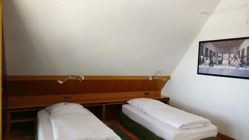 Hotel Hessler Maintal Extérieur photo